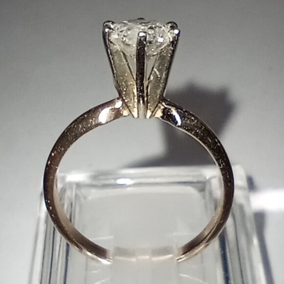 @MyCost! 14Kt Yellow Gold 0.98ct Solitaire Diamond Ring - Picture 5 of 6